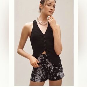 Maeve Anthropologie Collette Shorts Magic Fabric black with purple flowers